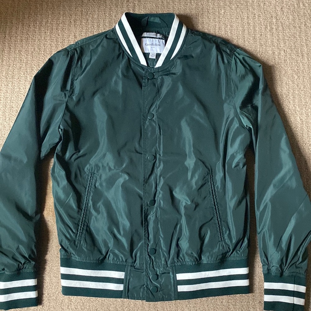 Gently Used Goodfellow Men’s Varsity Jacket in Men’s Medium Green
